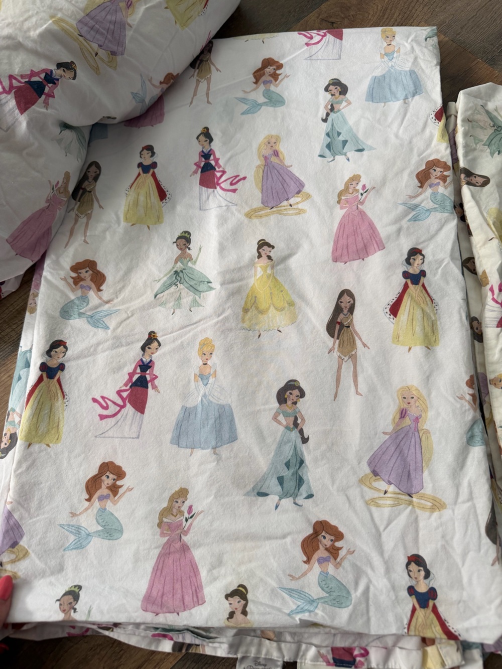 Pottery Barn Kids 100% Organic Cotton Disney Princess Sheet Set Twin Size - Picture 2 of 3